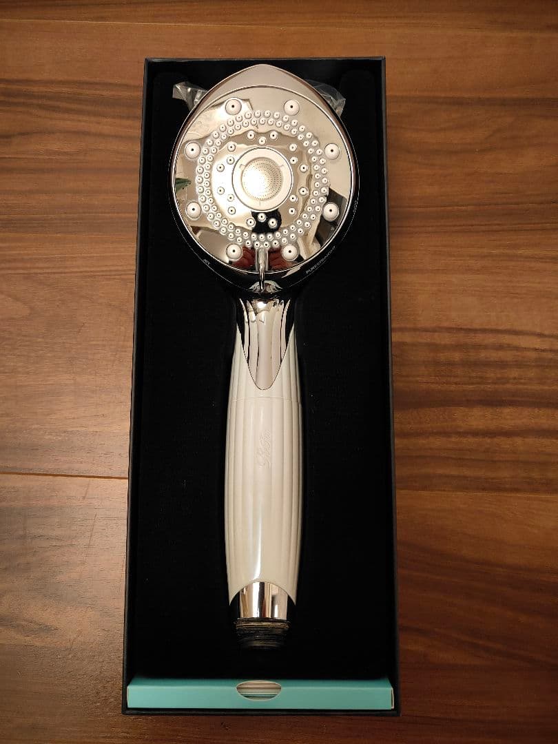 【美品】ReFa シャワーヘッド リファファインバブル ピュア ホワイト