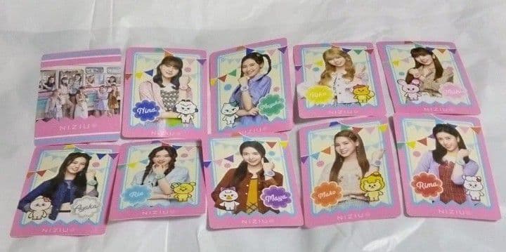 たまごっちスマート本体たますまカードサンリオとNiziUとシールとポチっちまとめ