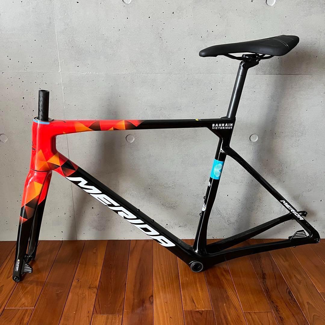 【極美品】メリダ スクルトゥーラ4000 BAHRAIN バーレーンチームカラー