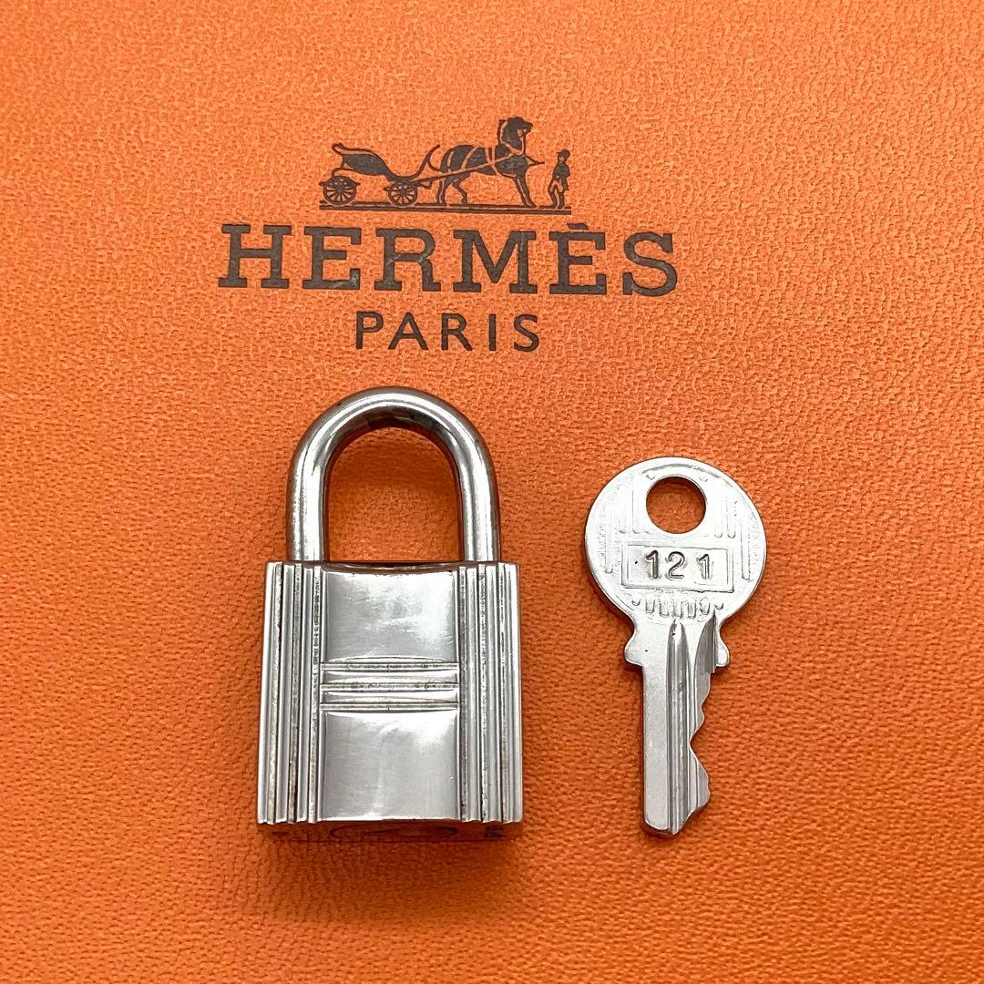 ⭐️極美品⭐️エルメス　カデナ　パドロック　鍵　no.121 シルバー　男女共用