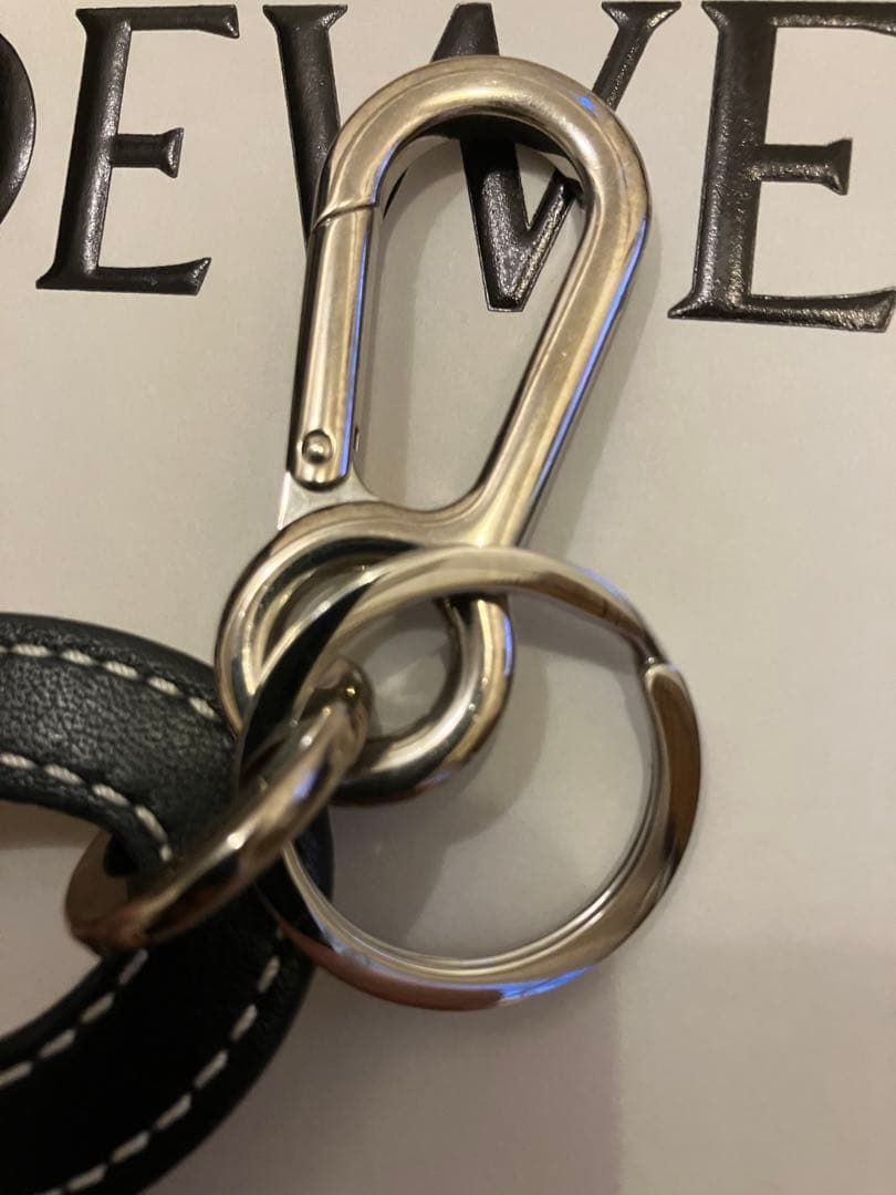 LOEWE 　ロエベ　バッグチャーム　キーホルダー　キーリング イエロー