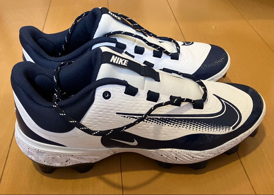 NIKE ポイントスパイク　ホワイト/ネイビー　29cm