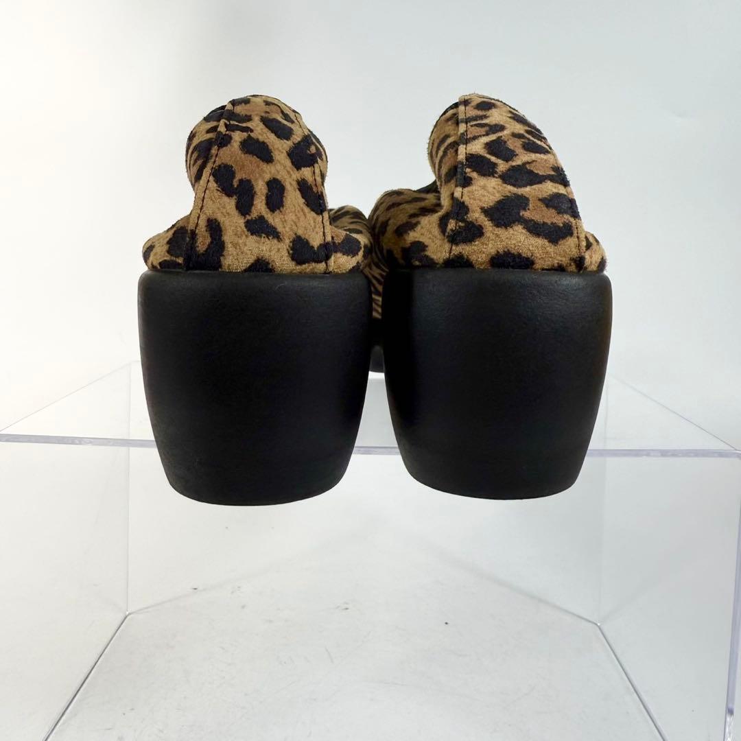 【新品】ヒルズアベニュー　パンプス（22）レオパード柄　ウェーブソール　リボン