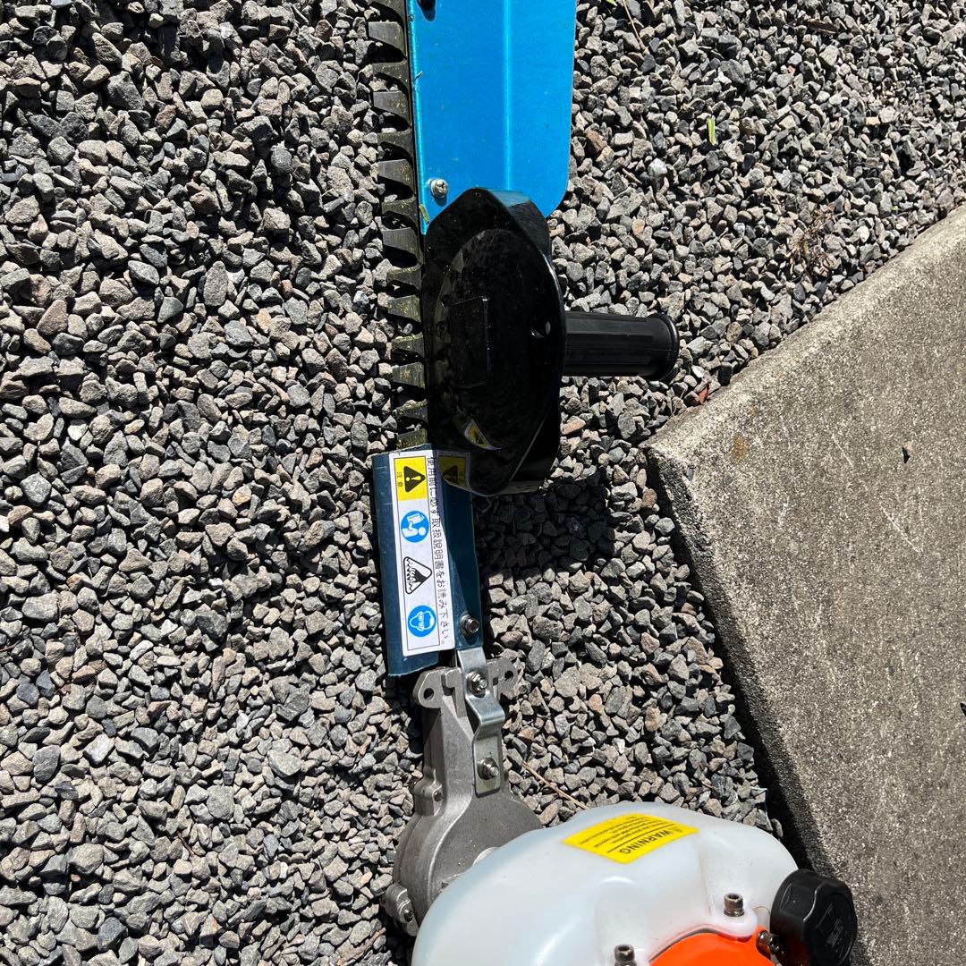 エンジン式草刈り機 青 鋸刃付き