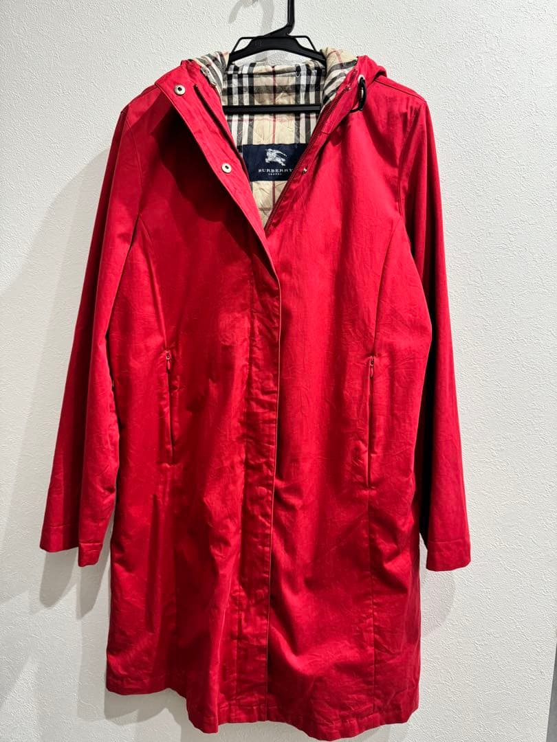 【Burberry London】ライナー付フーデッドコート レッド