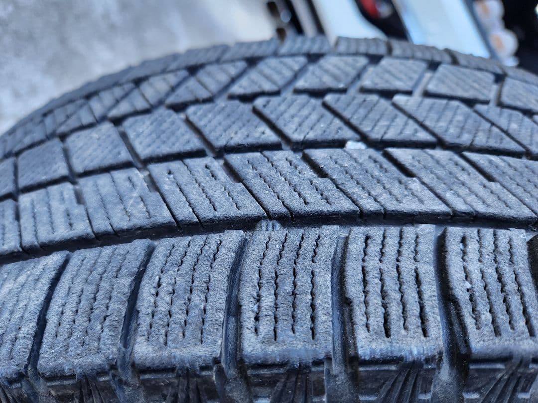 ブリヂストン 175/65R15 スタッドレス アルミ付4本セット