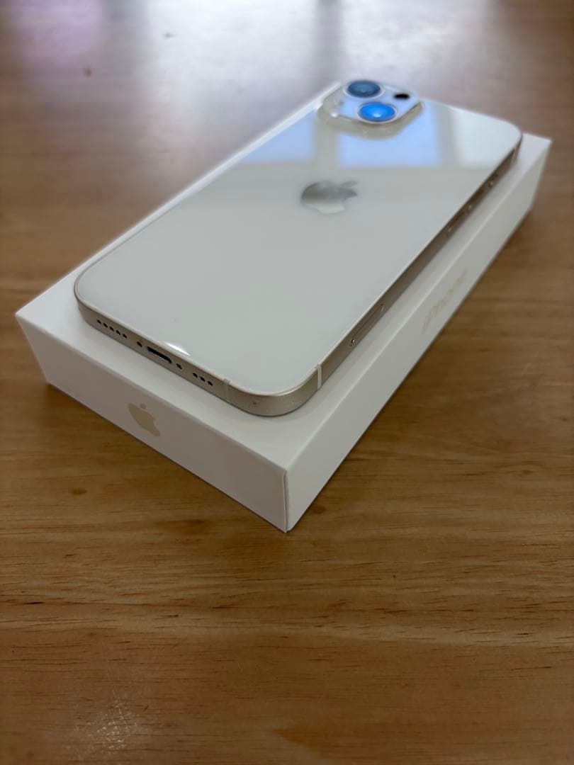 【J】Apple iPhone 14 256GB スターライト