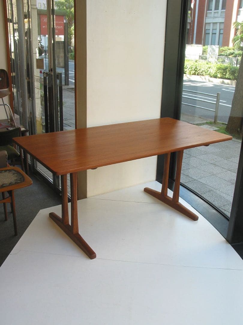 【フルリペア済み 】ヴィンテージ ボーエモーエンセン C18シェーカーテーブル