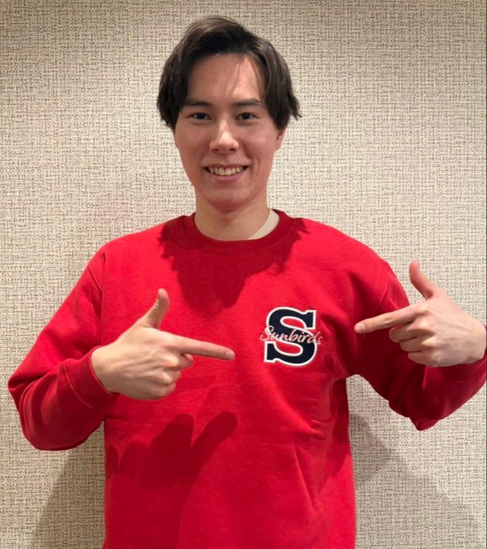 サントリーサンバーズ　髙橋藍着用カラー　スウェット