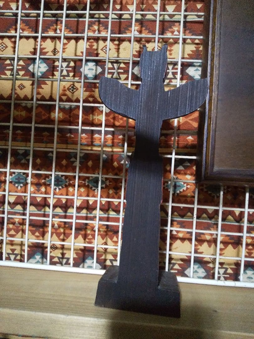 ネイティブアメリカン、インディアン カナダ製トーテムポール