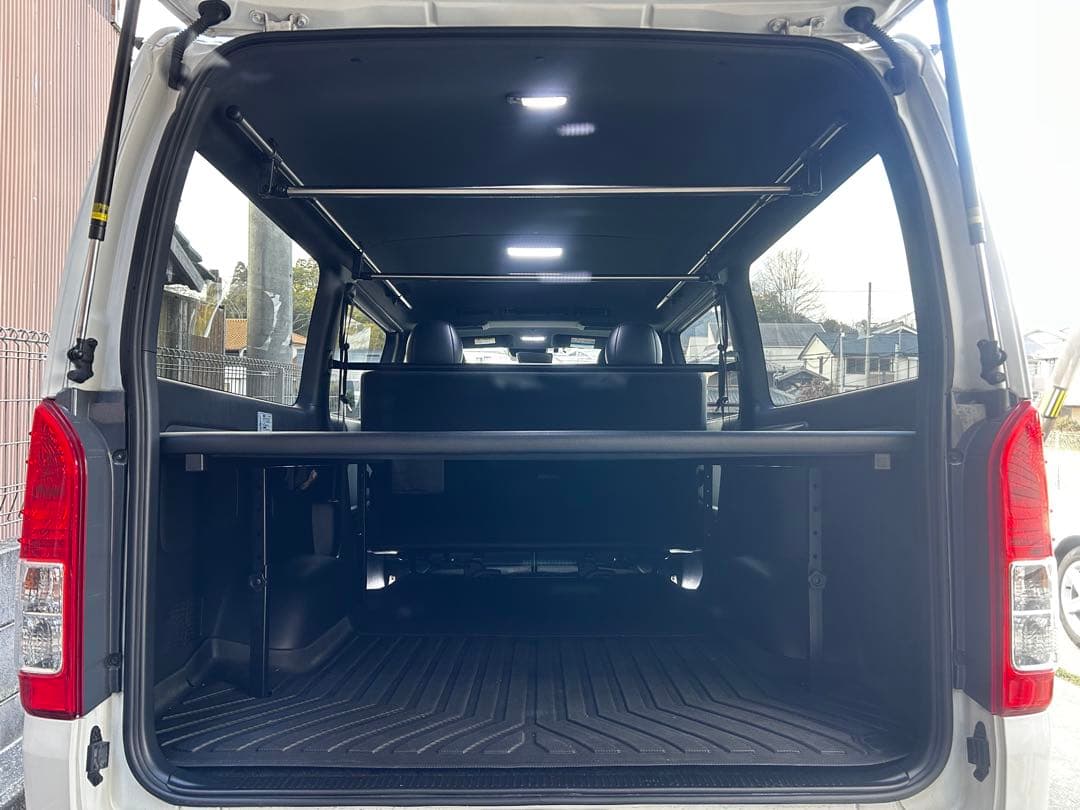 ハイエース ベッドキット