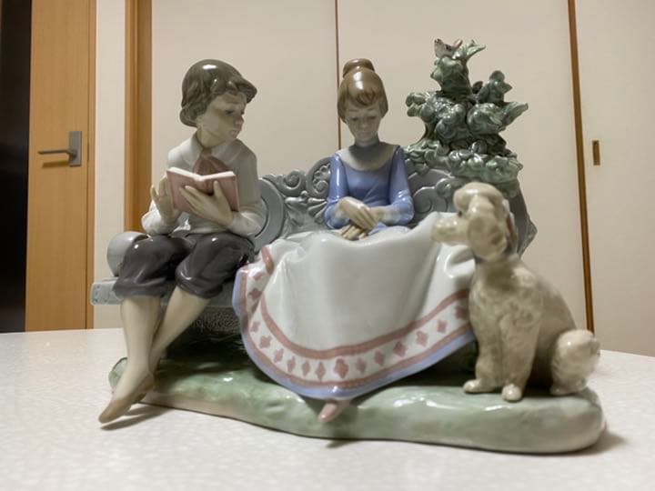 大幅値引き！！！　　希少　廃版　リアドロ　LLADRO「ときめき」