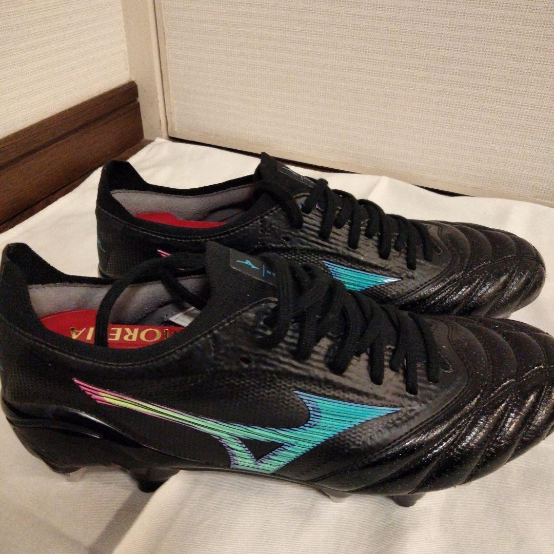 Mizuno Morelia サッカーシューズ ブラック/ブルー/ピンク