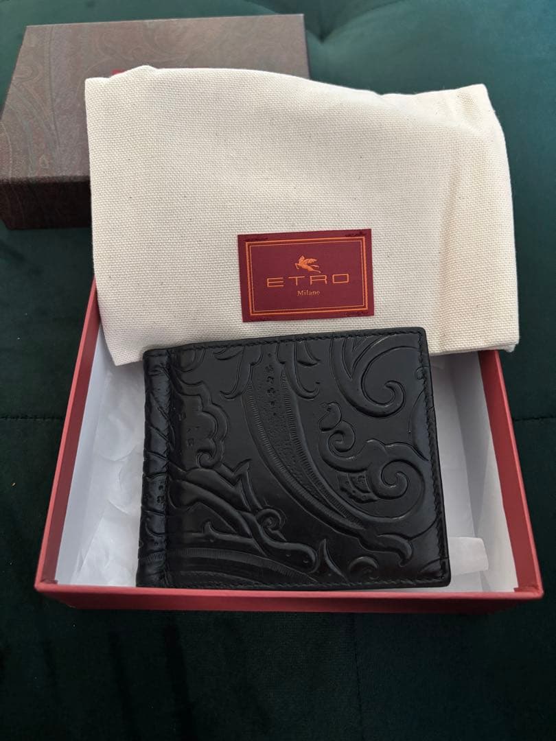 美品　ETRO エトロ マネークリップ 折り財布 マルゴット ブラック レザー