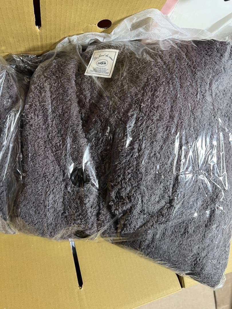 ジェラピケ　福袋　2026 3点セットカーディガン　ズボン　靴下