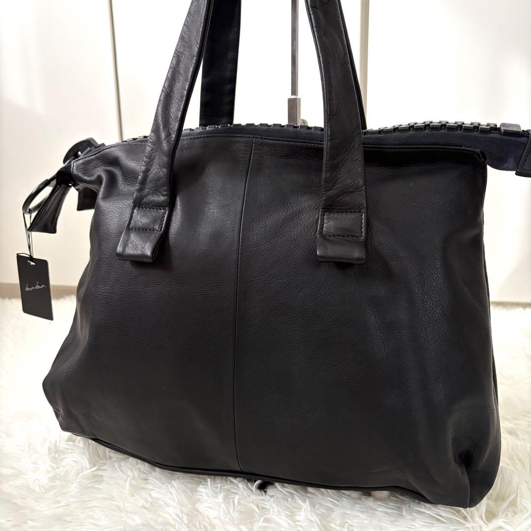 新品タグ付き☆kawa-kawa☆カワカワ　25bis レザー　ビッグファスナー