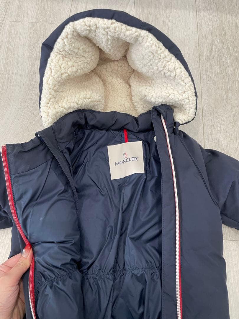 MONCLER モンクレール 子供　ベビー　オールインワン スノーウエア