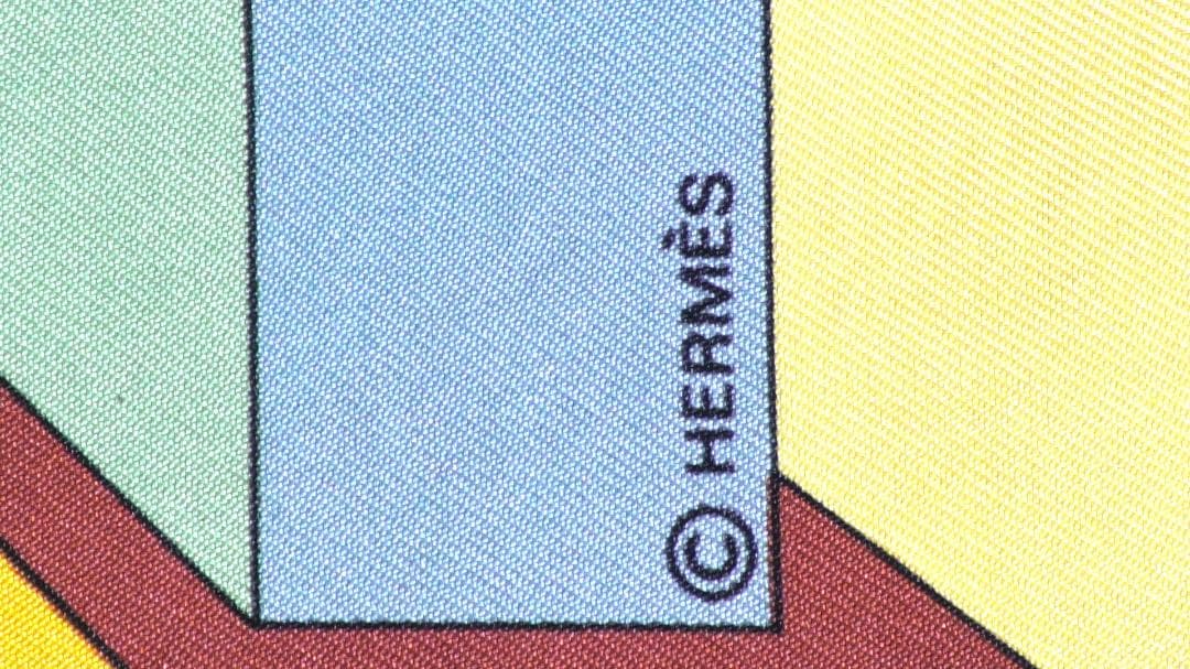 HERMES エルメス　スカーフ　カレ40　 D504