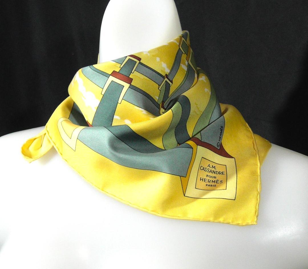 HERMES エルメス　スカーフ　カレ40　 D504