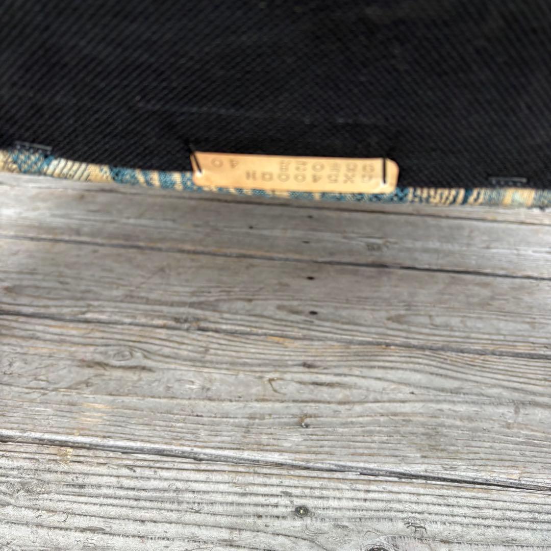 ② カリモク 木製アームチェア 1人掛けソファ 木製 北欧レトロ ファブリック