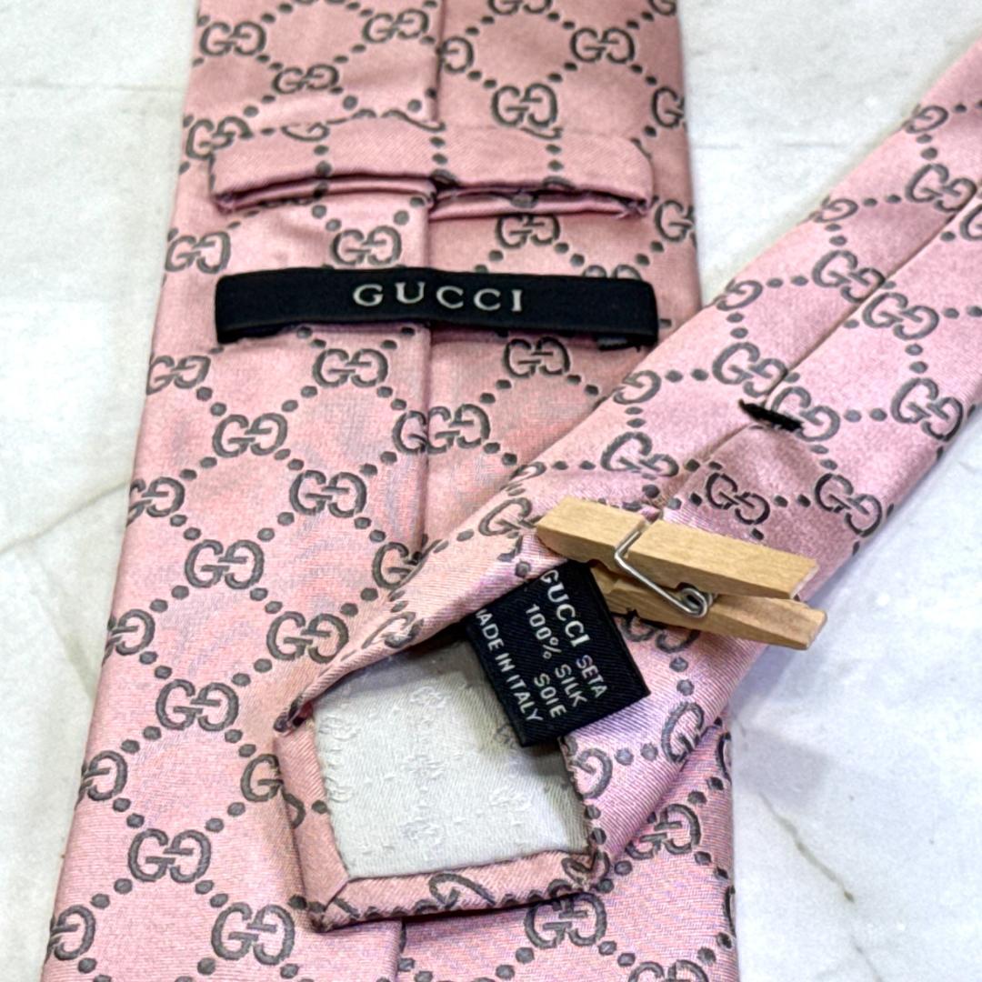 ☆即発 GUCCI グッチ 高級シルクネクタイ ピンク GG総柄 美品 イタリア