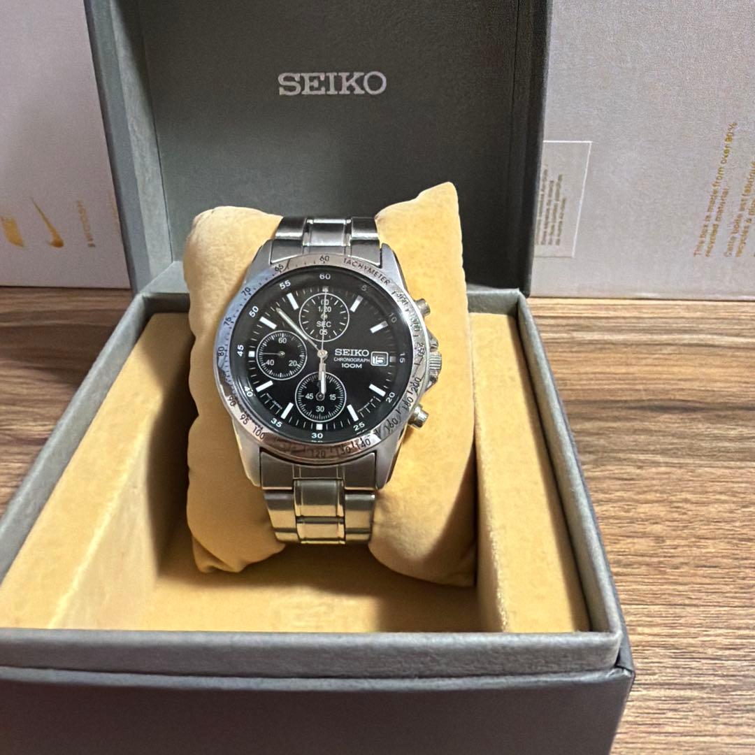 SEIKO クロノグラフ ブラック　海外モデル➕本革ベルト20mm 動いてます