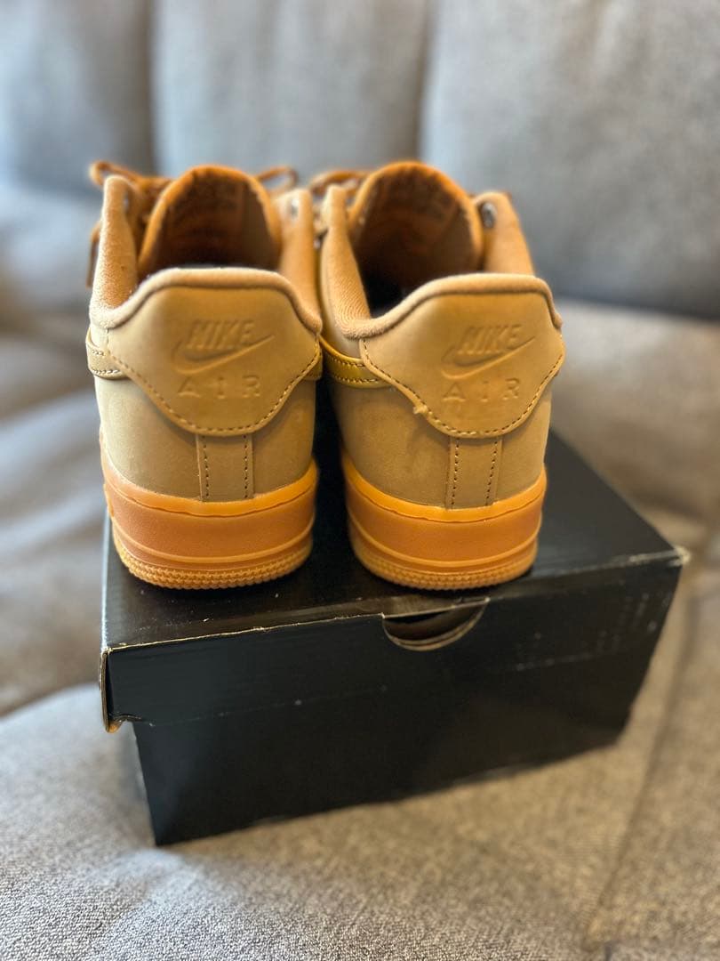 Nike Air Force 1 ベージュ