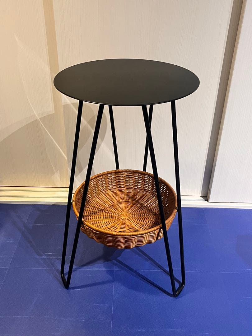 ワラビー サイドテーブル ブラック IDÉE イデー　無印良品