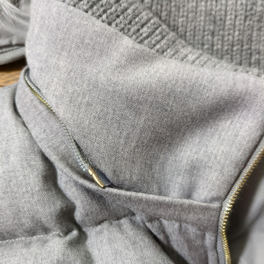 週末値下げ、TATRAS フード付きグレー ダウンベスト02