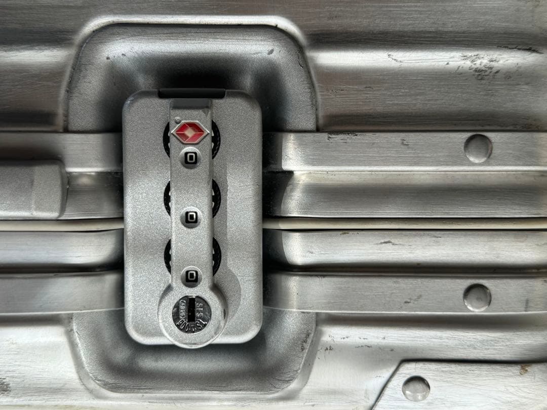 廃盤品 RIMOWA リモワトパーズ2輪 33L