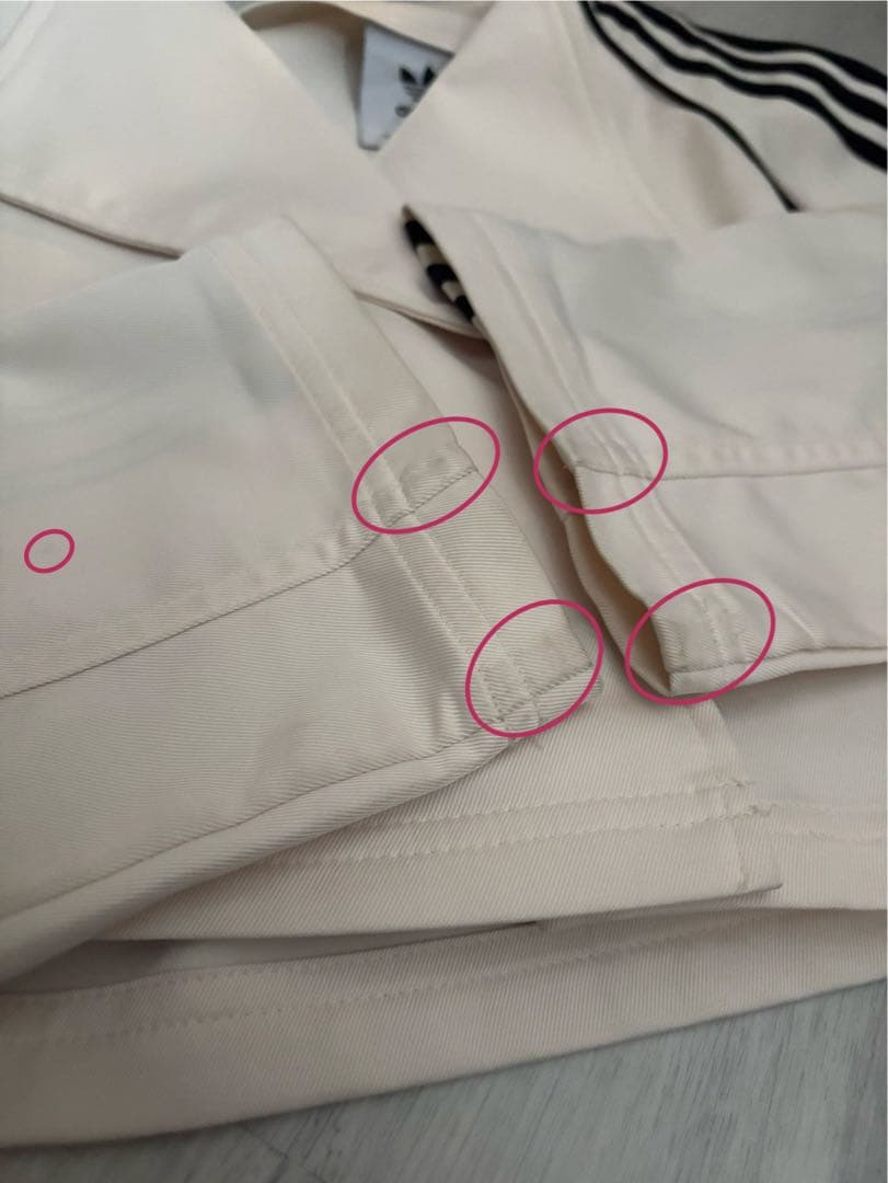 アディダスオリジナルス　トレンチコート　あのちゃん　入手困難　M