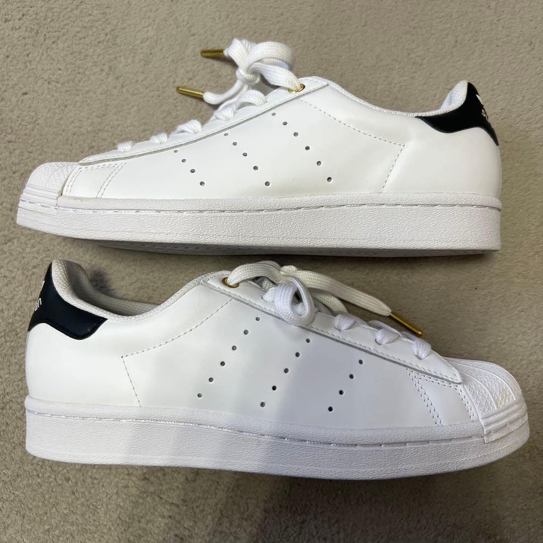 か*ん様 【未使用】adidas アディダス スーパースタン スニーカー 入手困