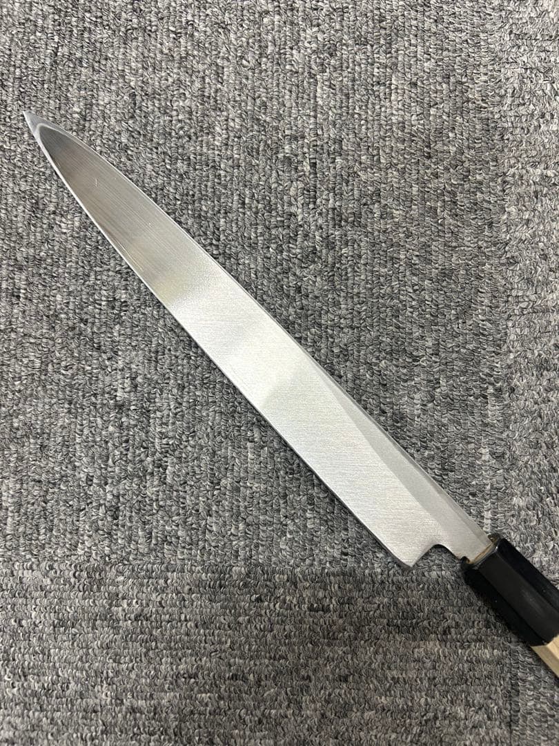 包丁 柳刃包丁 240mm モリブデンバナジュウム鋼 水牛八角柄 ①