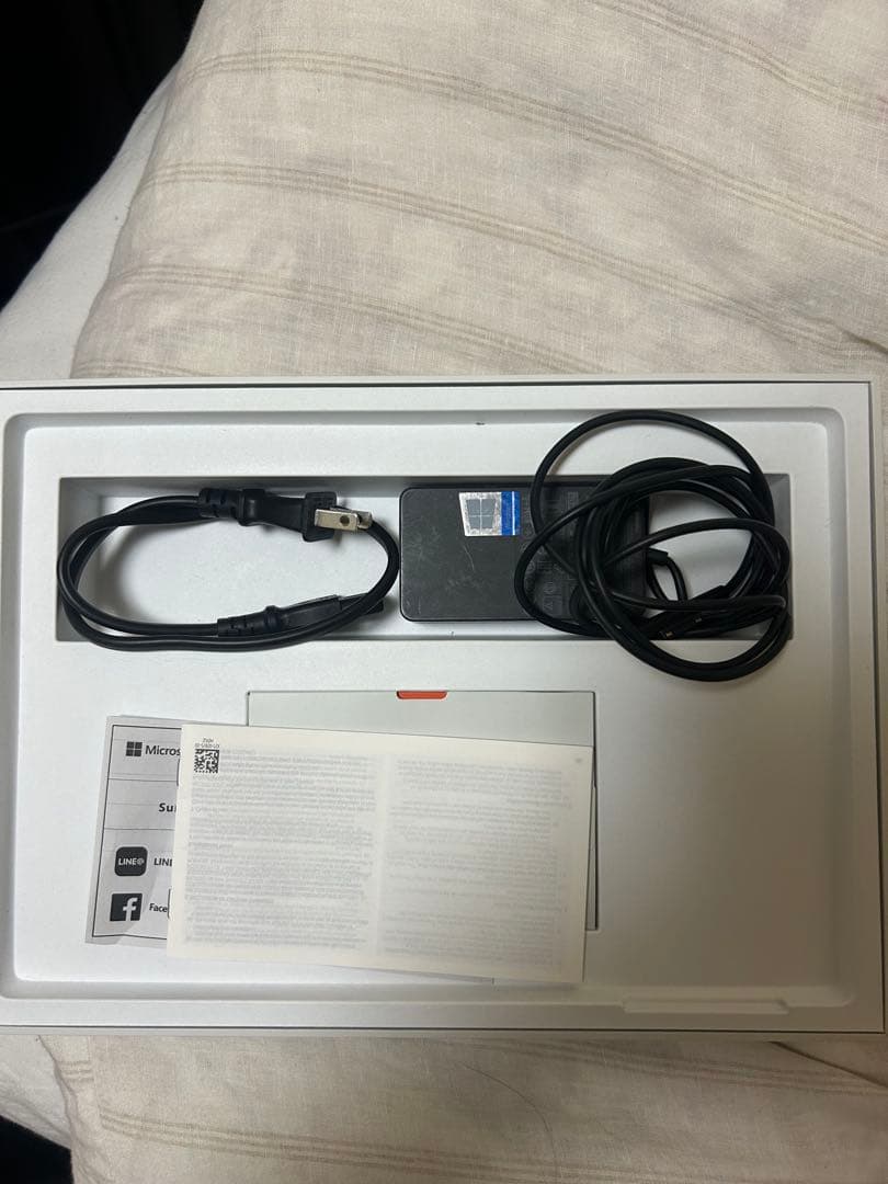 Microsoft Surface Pro 6 タイプカバー付き