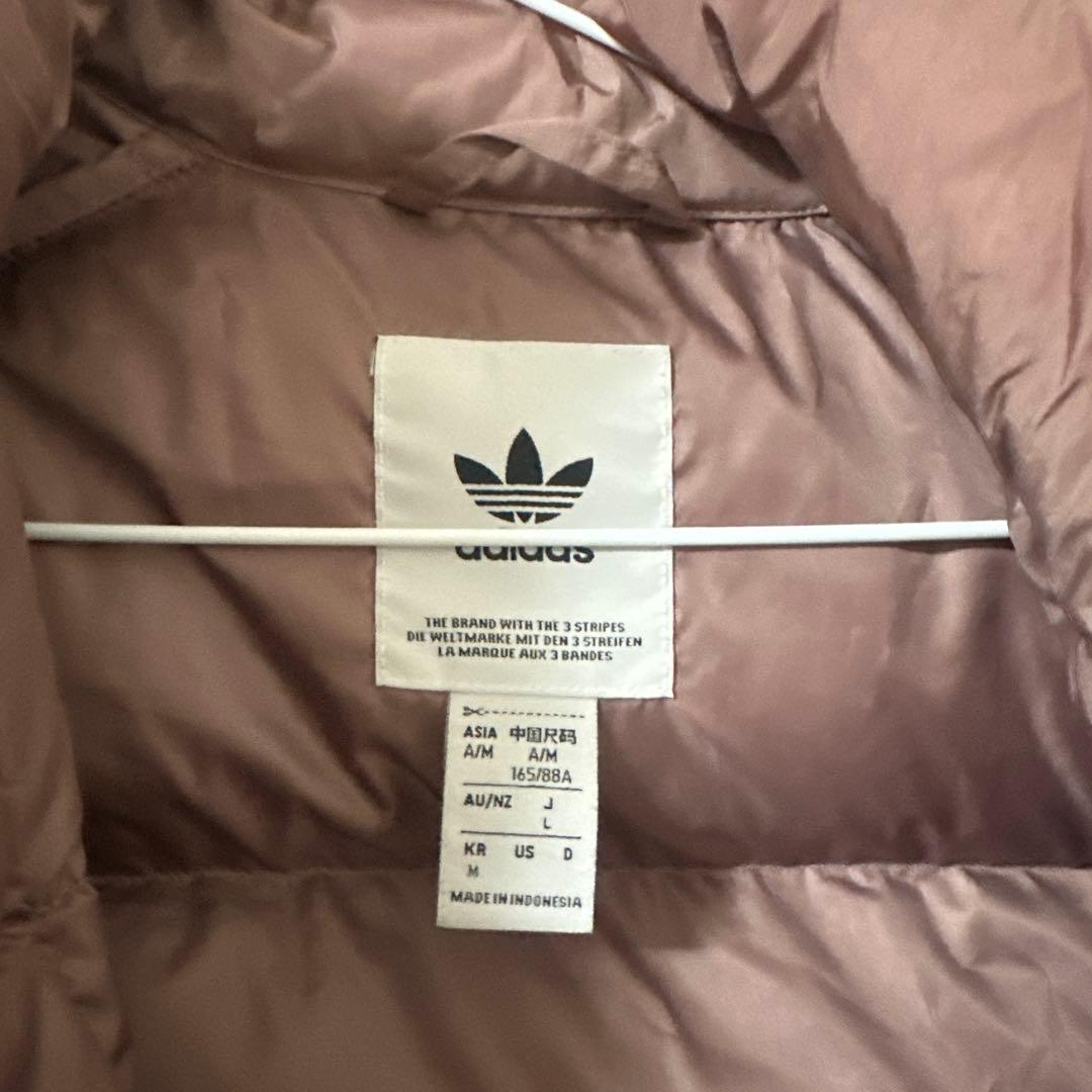 adidas ダウンジャケット　ピンク　Mサイズ