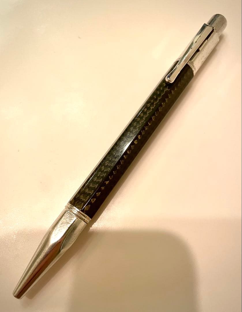 CARAN d'ACHE カランダッシュ ボールペン バリアス カーボン3000