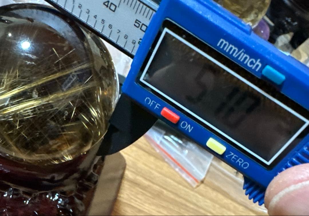 【極上品】コレクション級　ゴールドルチルスフィア 丸玉　約5cm 鑑別書付