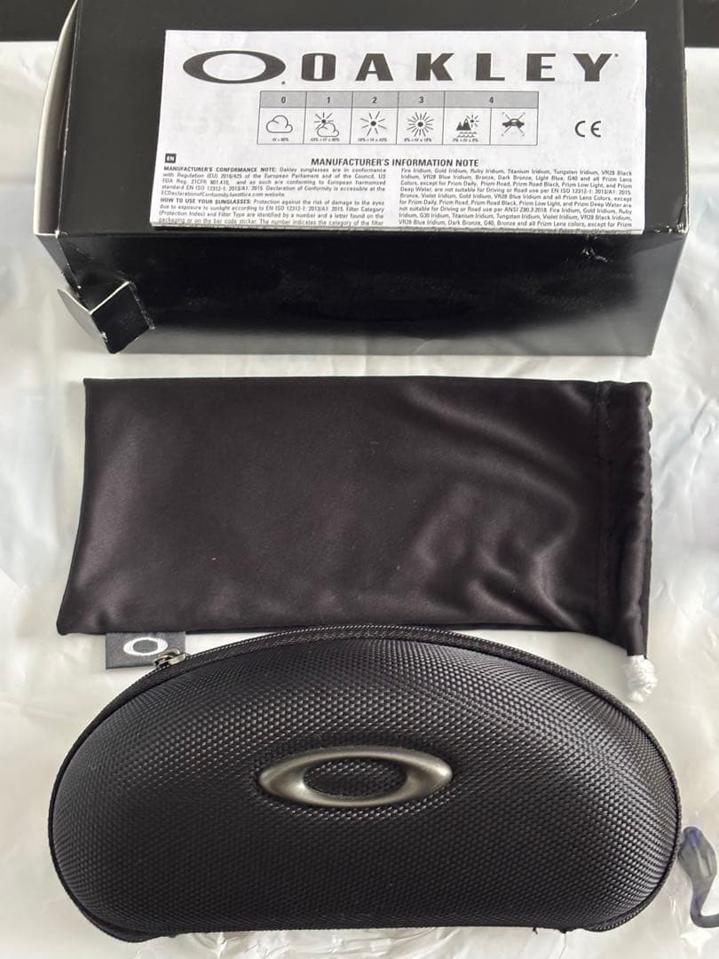 オークリーレーダーEV 純正レンズ➕社外交換レンズ付き