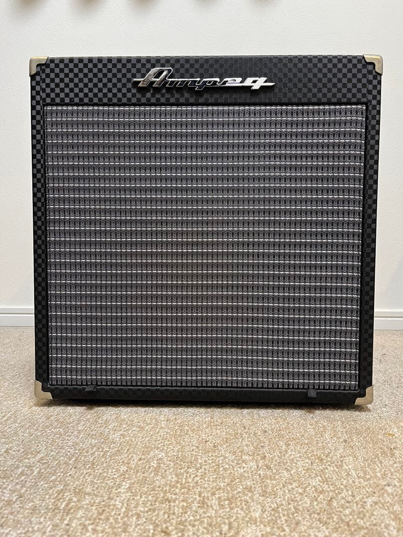 ベース Ampeg ROCKET BASS RB-108