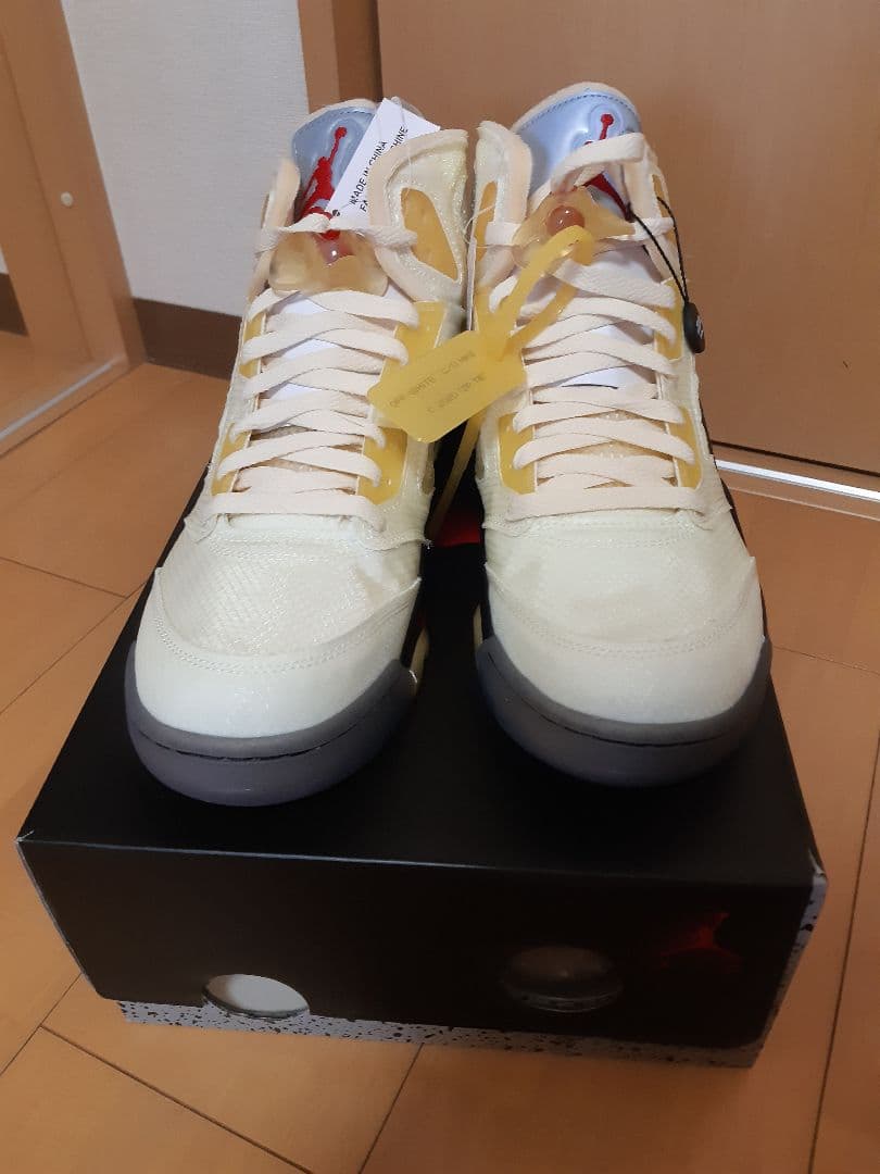 シューズ(男性用) NIKE Off-White AIR JORDAN 5 SP Sail27.5