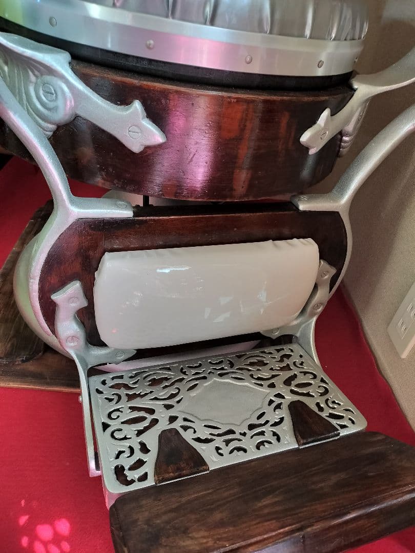 床屋椅子　大正時代　床屋　美容室　バーバーチェア