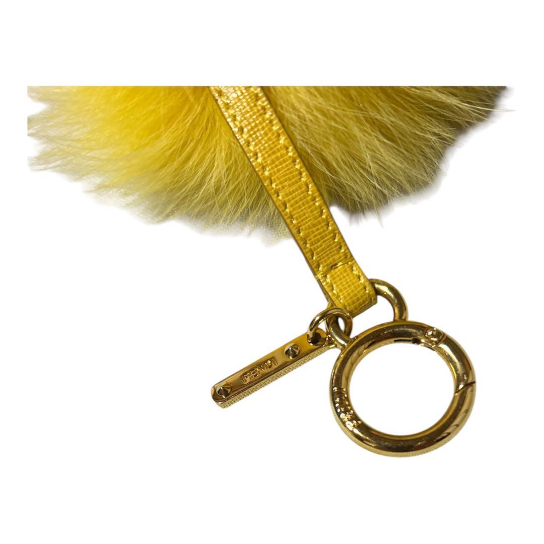 【新品】FENDI フェンディー　キーホルダー　チャーム　ポンポン　箱付き