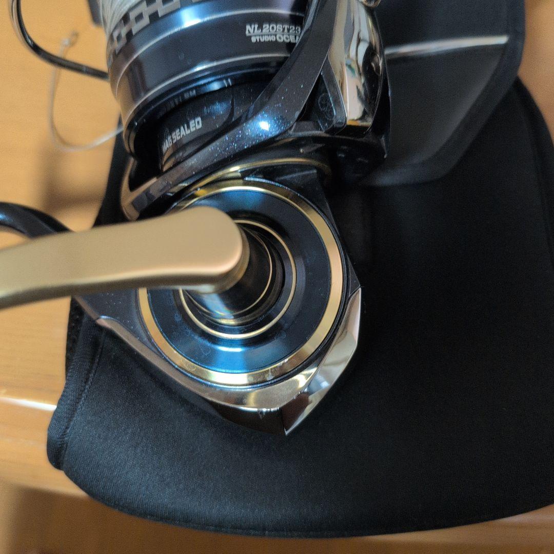 20ソルティガ 20000H パワーハンドル23000スプール２個月末セール価格