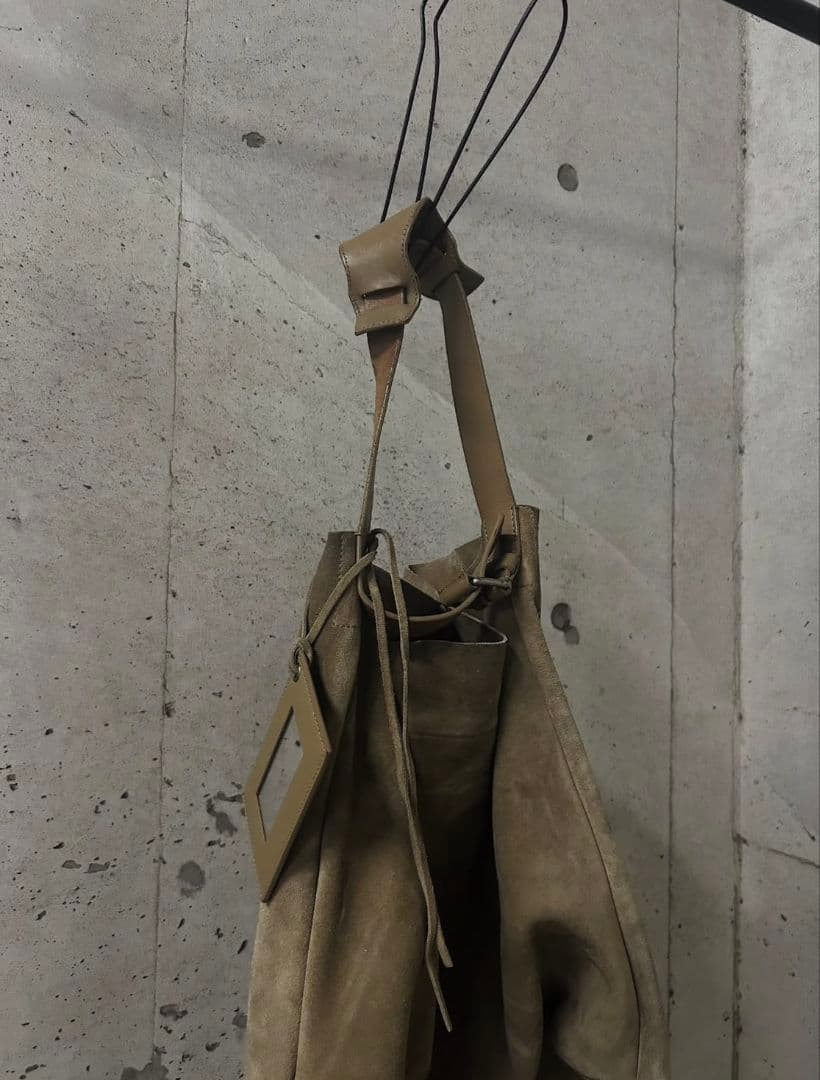 バッグ A/W2010 balenciaga suede drop bucket
