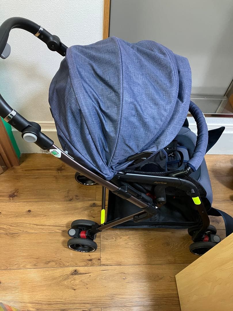 Aprica アプリカ　オプティアクッションプレミアム　サファイアブルー