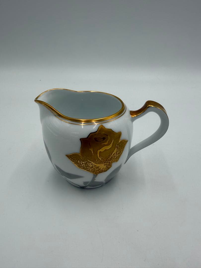 大倉陶園　　金彩薔薇 ティーポット＆シュガーポット＆ミルクポット　３点