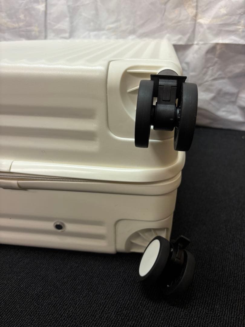 Ashard キャリーケース スーツケース Mサイズ ホワイト