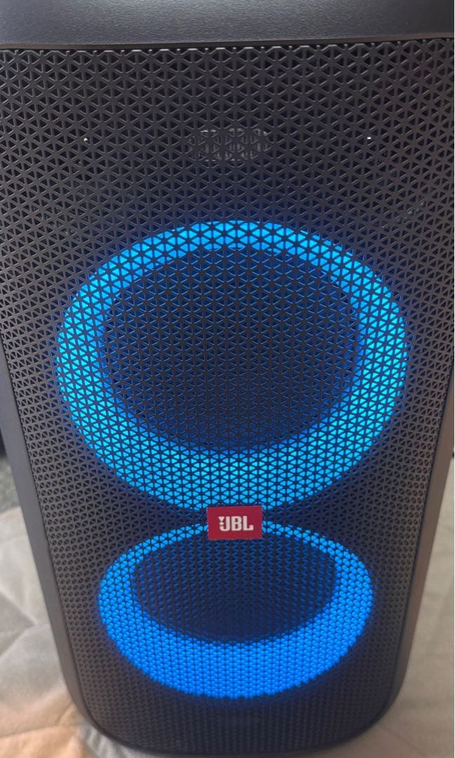 ￼JBL PARTYBOX100 Bluetooth speaker