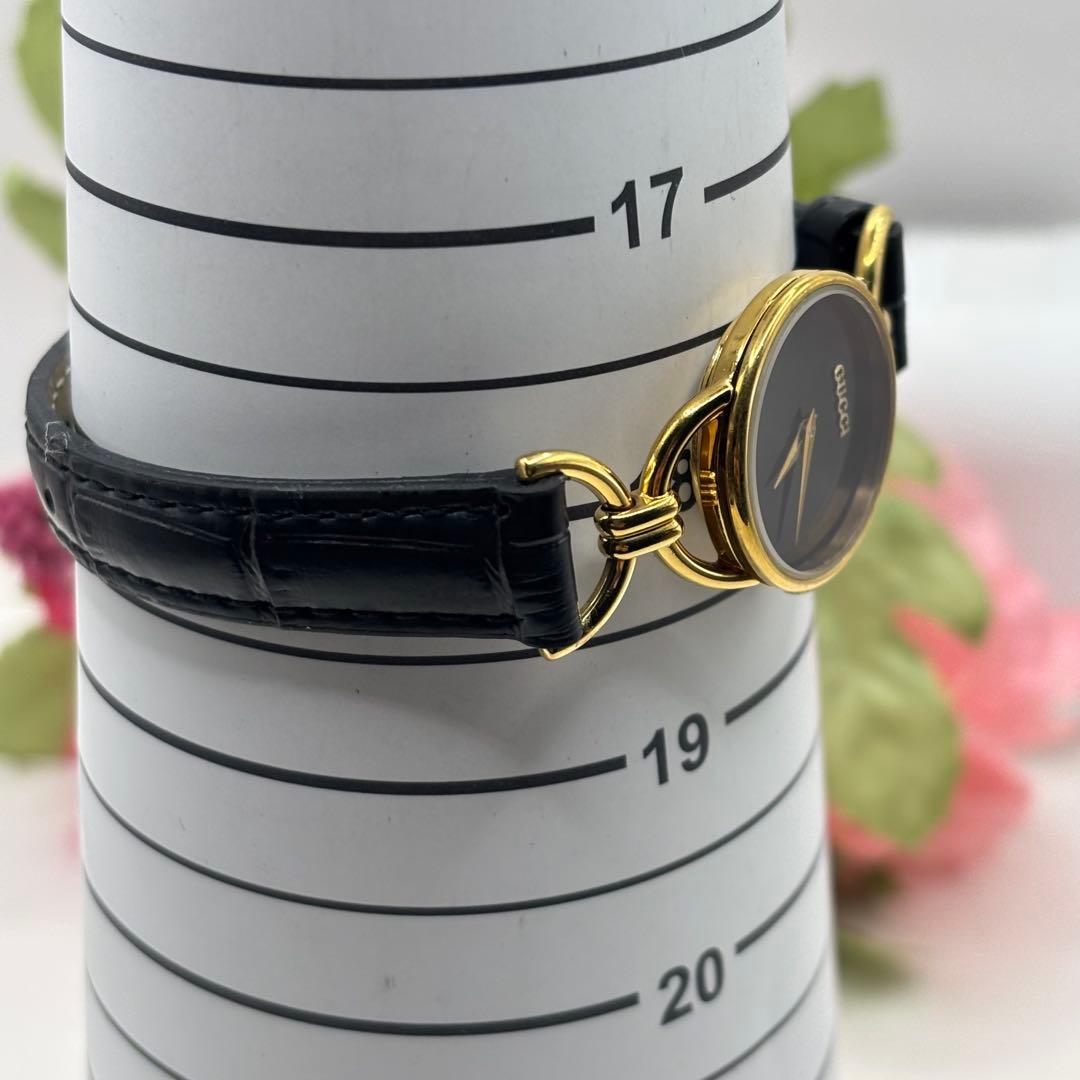 稼働品☆ベルト新品　GUCCIグッチ　6000.2.L　レディース腕時計