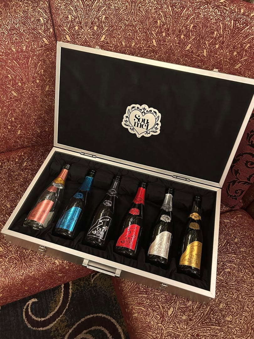 ソウメイアタッシュケース+空瓶